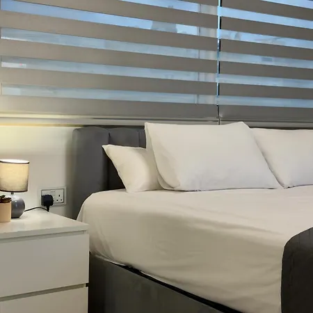 Eva's Penthouse With Private Swimming Pool By Eldi דירה *