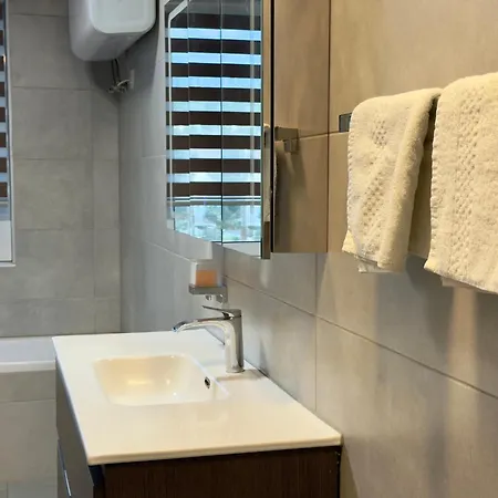 Eva's Penthouse With Private Swimming Pool By Eldi דירה Gzira