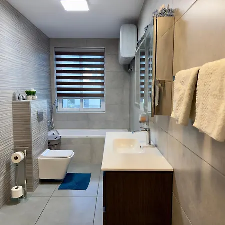 Eva's Penthouse With Private Swimming Pool By Eldi דירה Gzira